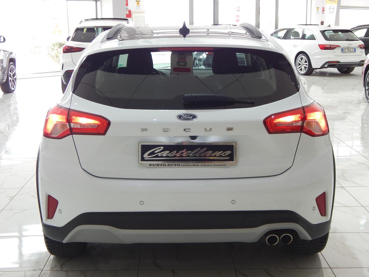 Ford Focus Active 1.5 ecoblue 120cv NAVI-CARPLAY-RADAR-KAMERA