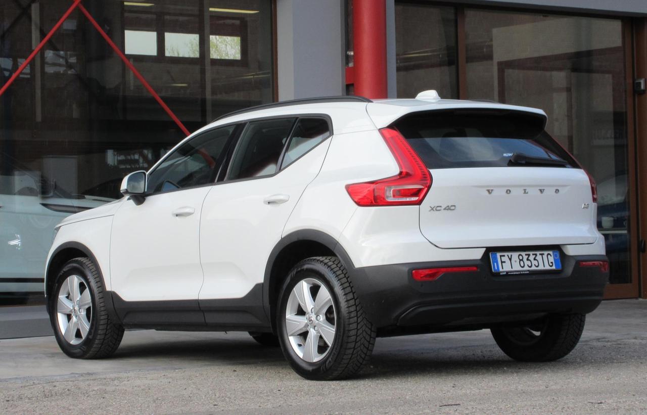 Volvo XC40 2.0 d3 Business AWD Geartronic