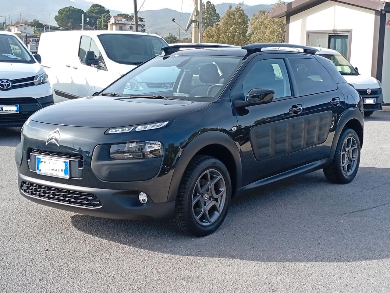 Citroen C4 Cactus BlueHDi 100 Shine