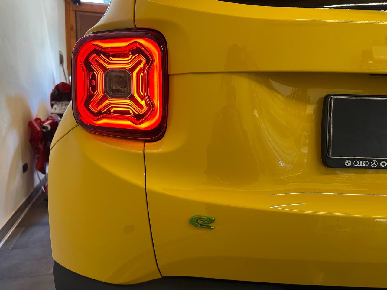 Jeep Renegade 1.5 Turbo T4 MHEV Summit HYBRID GARANZIA
