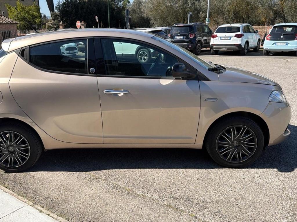 LANCIA Ypsilon III 2015 - Ypsilon 1.2 Gold ecochic Gpl 69cv my19
