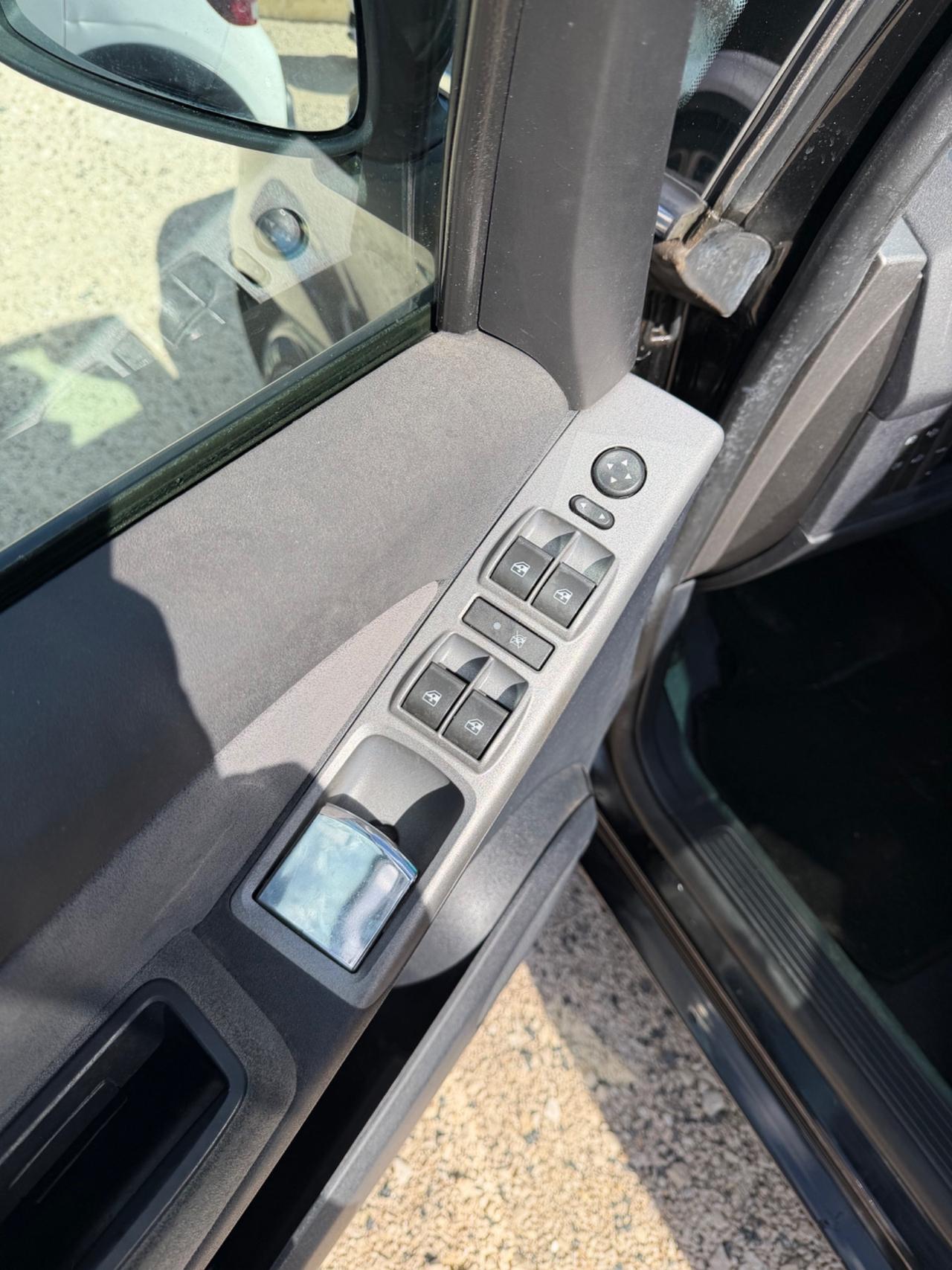 Lancia MUSA 1.4 16V Platino