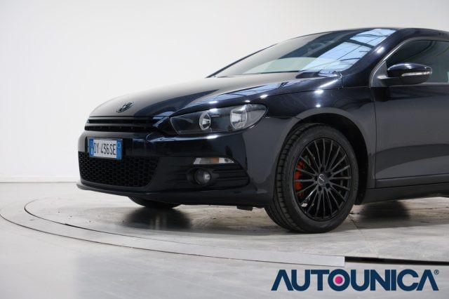 VOLKSWAGEN Scirocco 2.0 TDI 140CV DPF