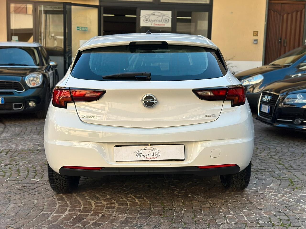 Opel Astra 1.6 CDTi 110 CV 5 P Garantita 12 mesi