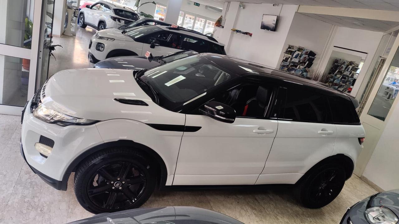 Land Rover Range Rover Evoque 2.2 Sd4 5p.