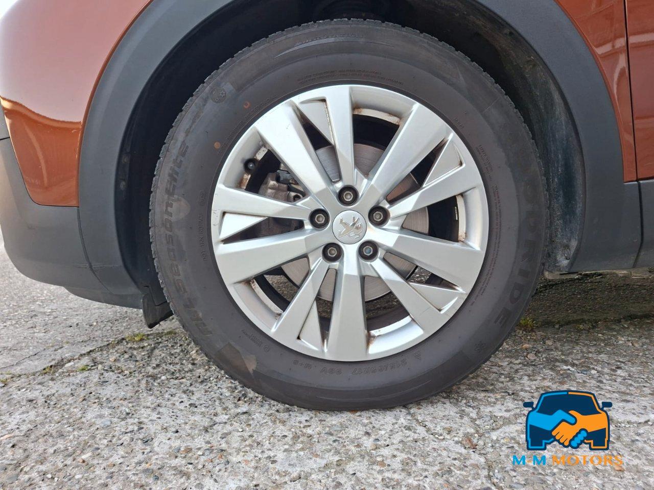 Peugeot 3008 3008 1.2 puretech t Active s&s 130cv eat6