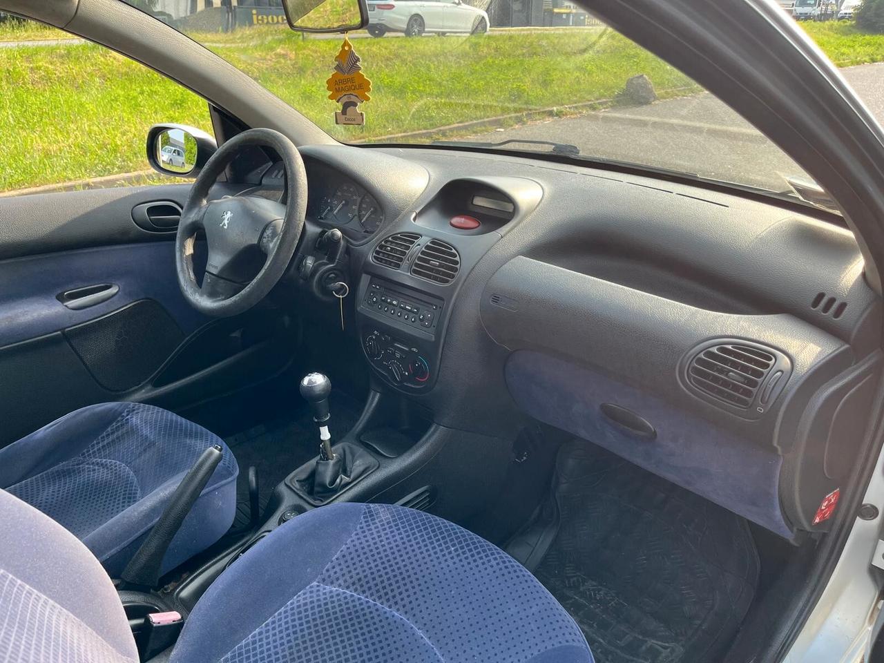 Peugeot 206 1.1 3p.