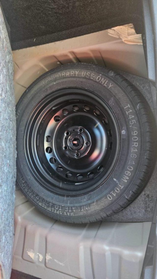 NISSAN Juke 1.0 DIG-T 114 CV N-Connecta