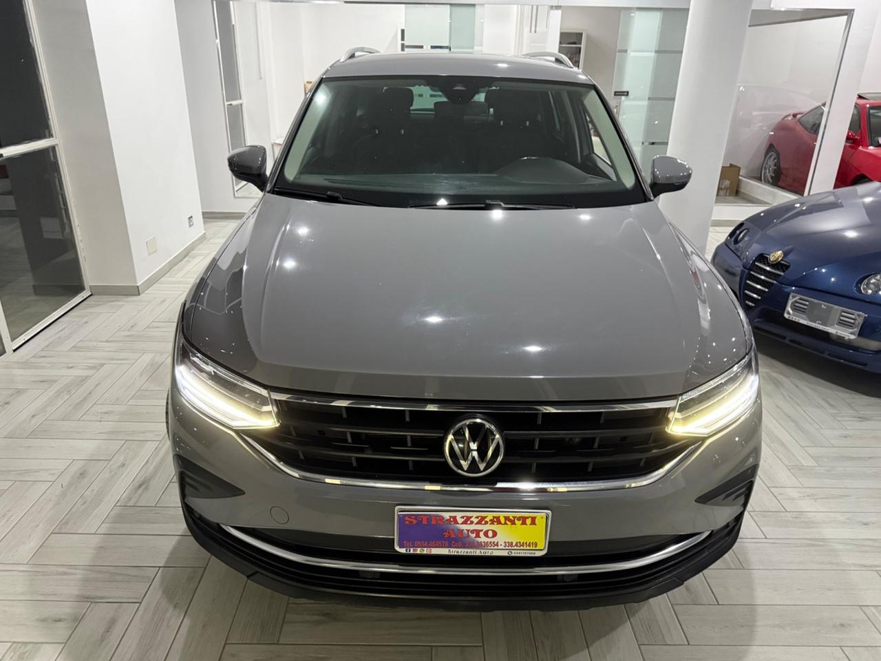 Volkswagen Tiguan 2.0TDI150CV DSG CARPLAY/AMBIENT2022