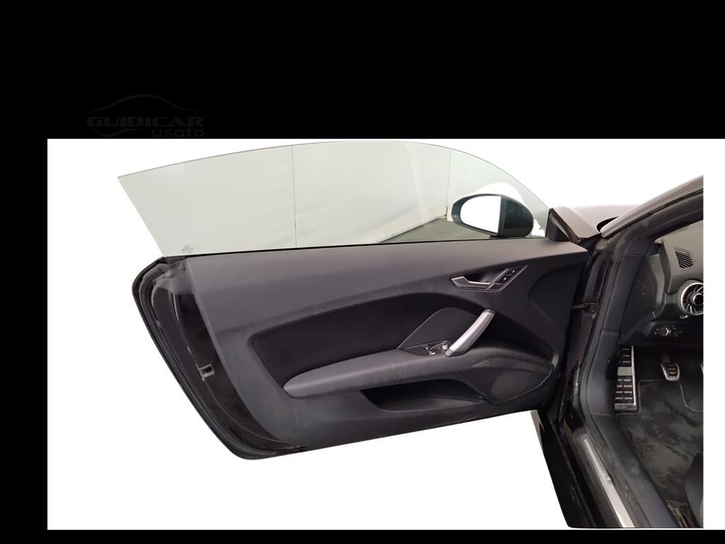 AUDI TT III 2015 Coupe - TT Coupe 1.8 tfsi Design