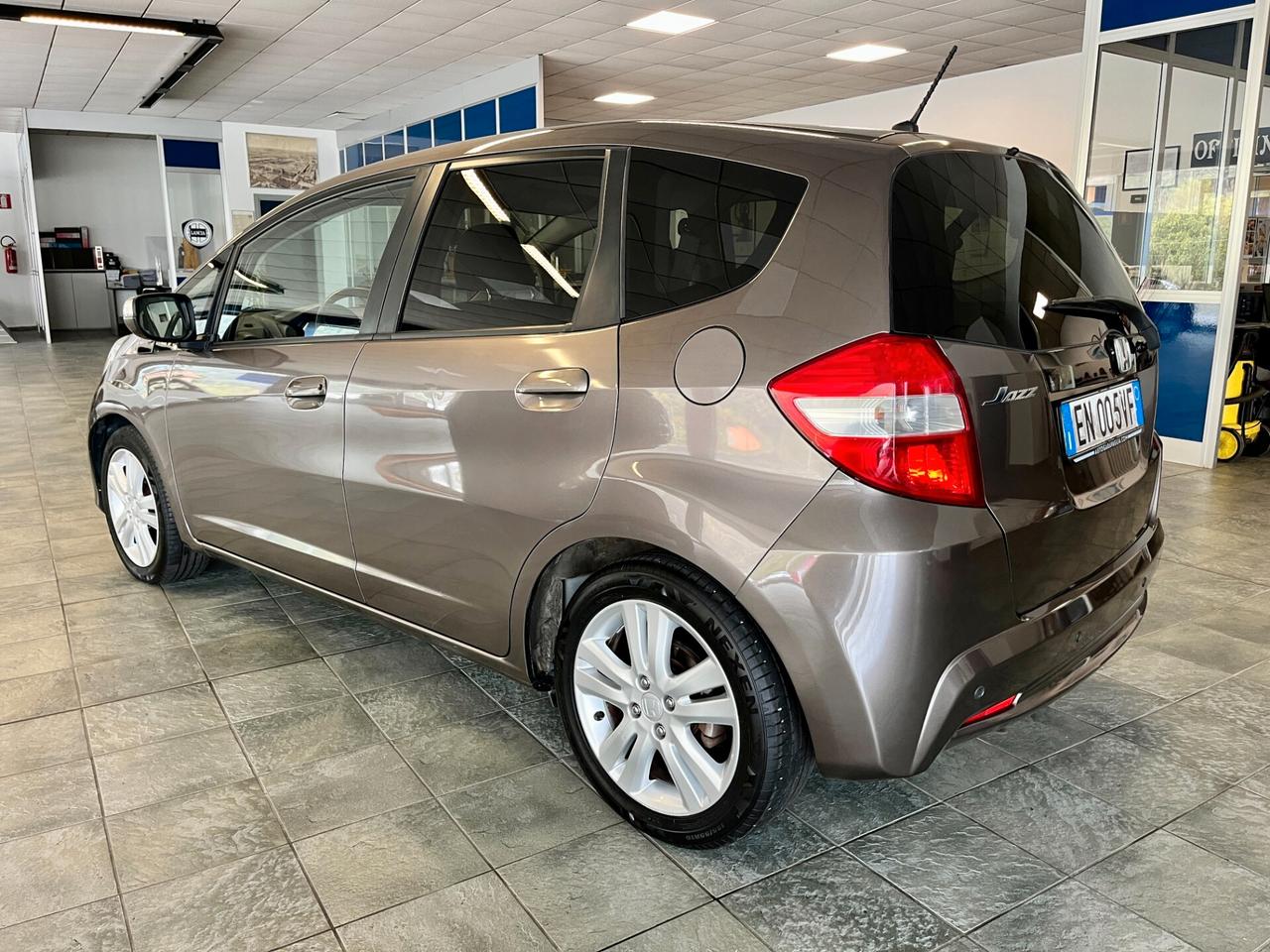 Honda Jazz 1.4 i-VTEC Elegance-NEOPATENTATI-