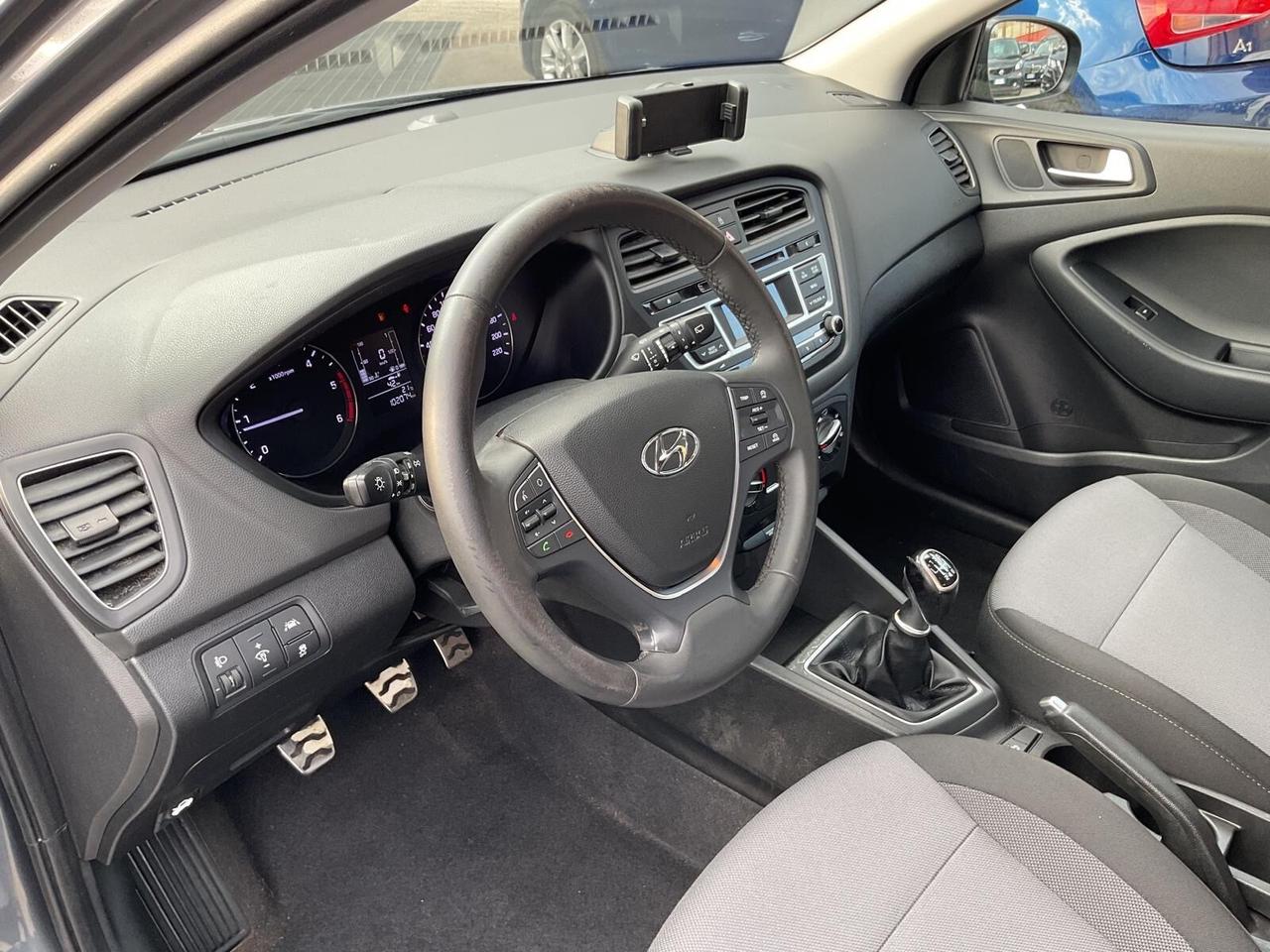 Hyundai i20 1.4 CRDi 5p. Active X-Possible-E6