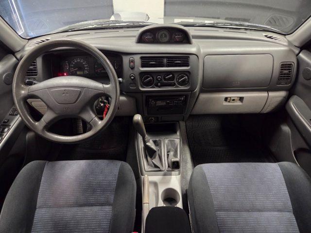 MITSUBISHI Pajero Sport 2.5 TDI cat GLS Autocarro 5 POSTI