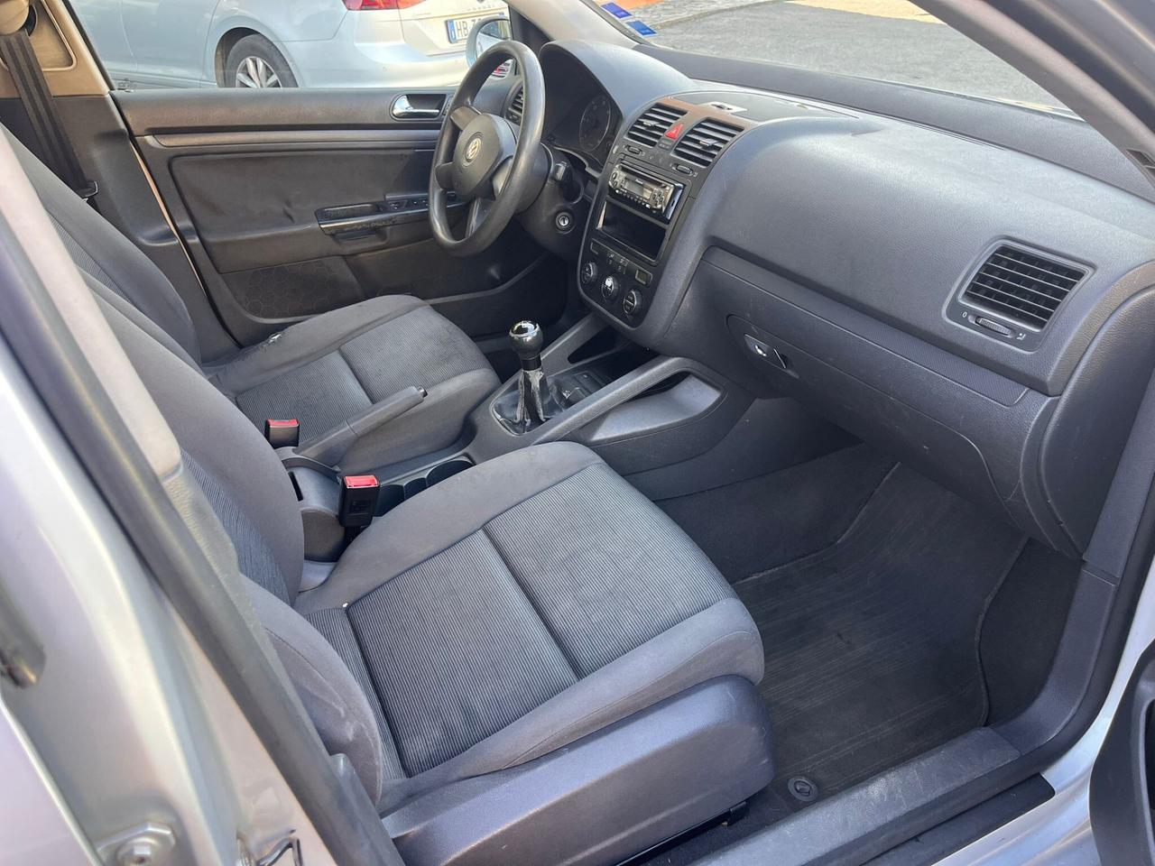 VOLKSWAGEN GOLF 5 1.9 TDI 5P SPORTLINE