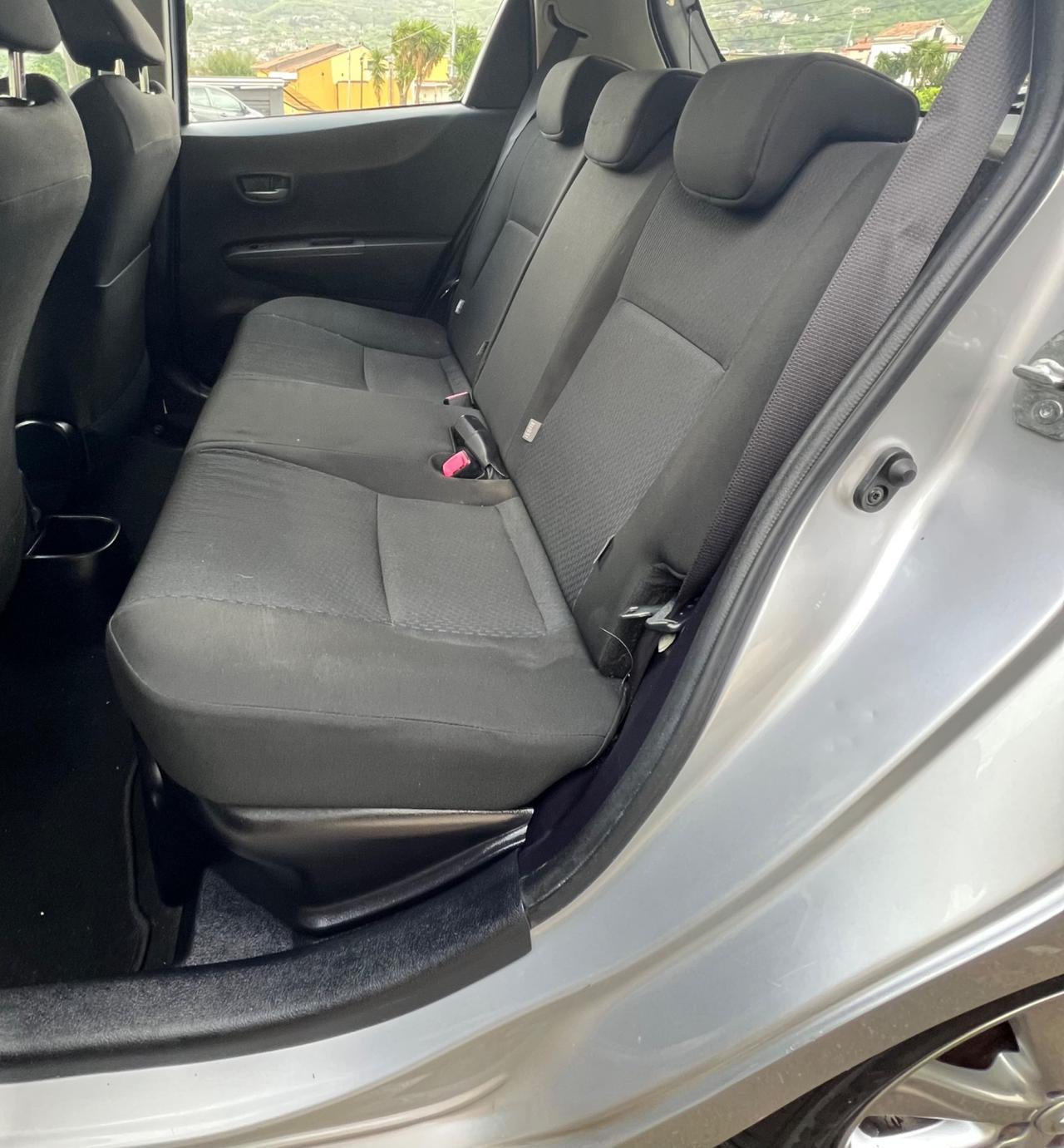 Toyota Yaris Hybrid Cambio Automatico