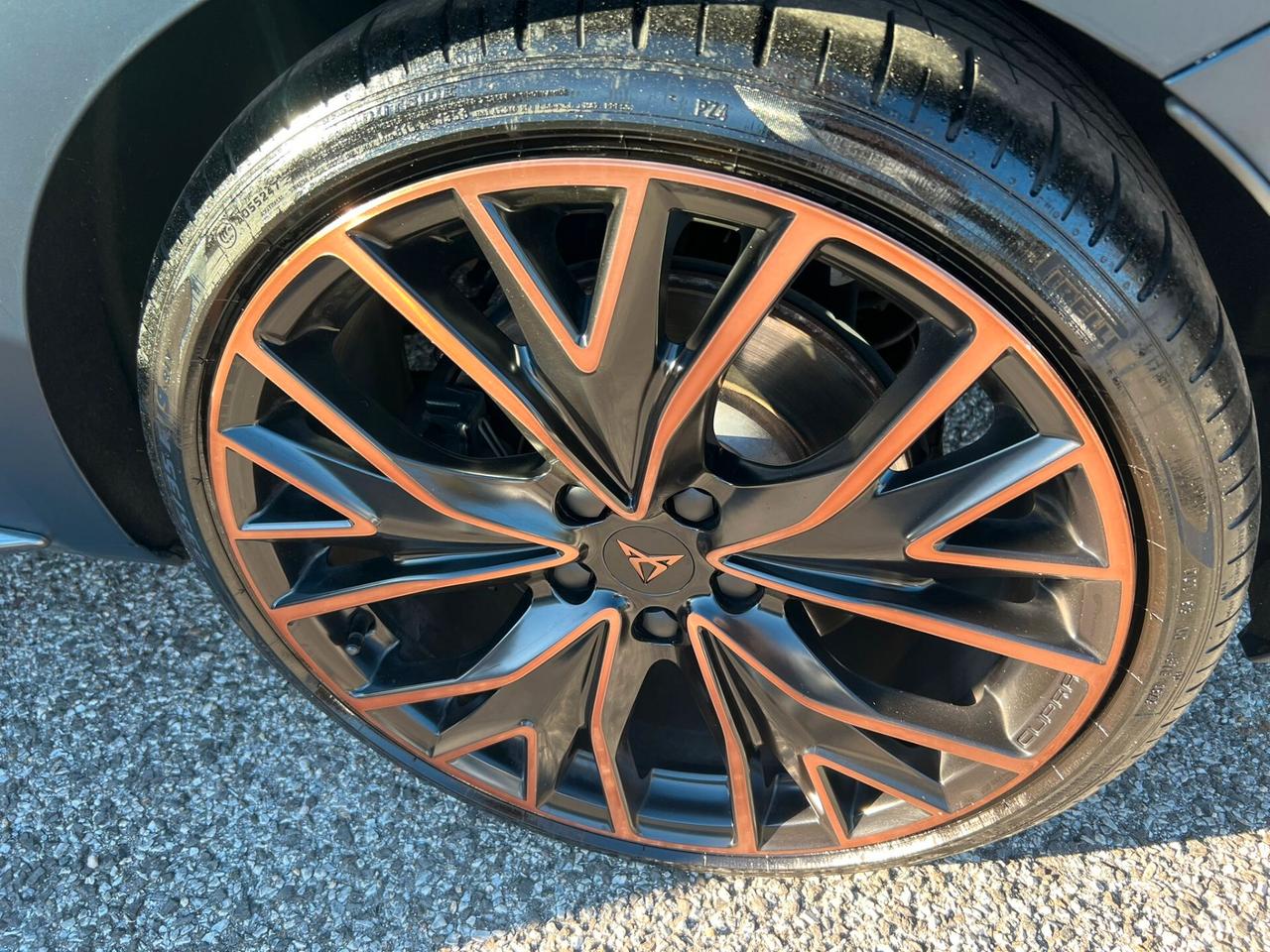 Cupra Leon 2.0 TSI 245 CV DSG VZ Carbon