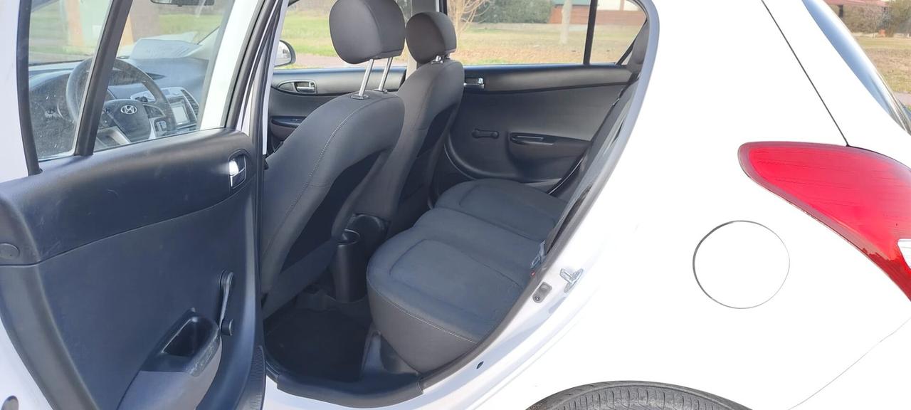 Hyundai i20 1.2 5p. Sound Edition