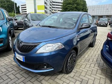 Lancia Ypsilon 1.0 FireFly 5 porte S&S Hybrid Oro