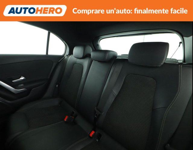 MERCEDES-BENZ A 180 Automatic Executive