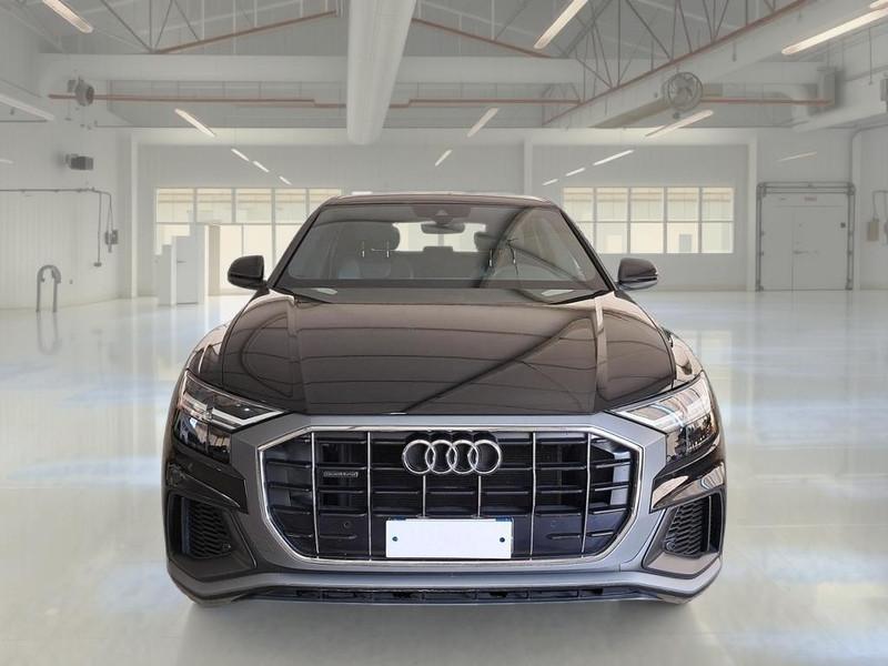 AUDI Q8 45 TDI MHEV 170kW quattro tiptronic Sport