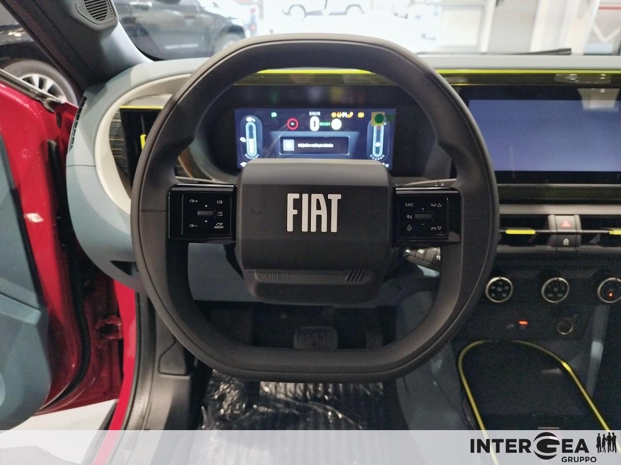 FIAT Grande Panda Elettrica Red