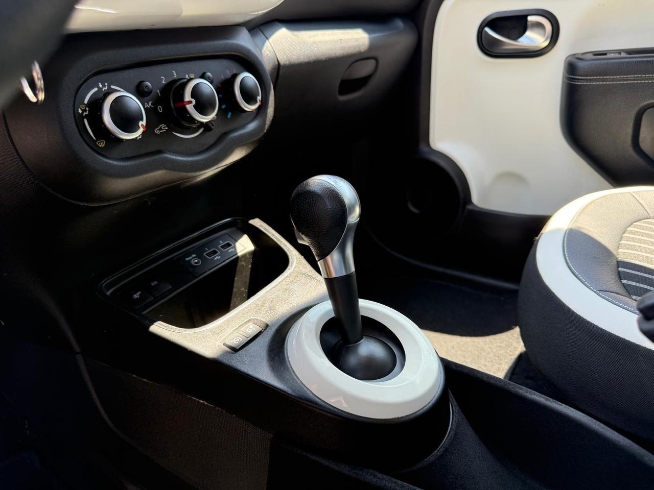 Renault Twingo 1.0 benzina C automatico Intens Limited