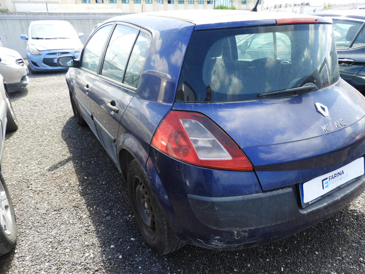 RENAULT Megane II 2002 - Megane 5p 1.5 dci Confort Authentique 80cv