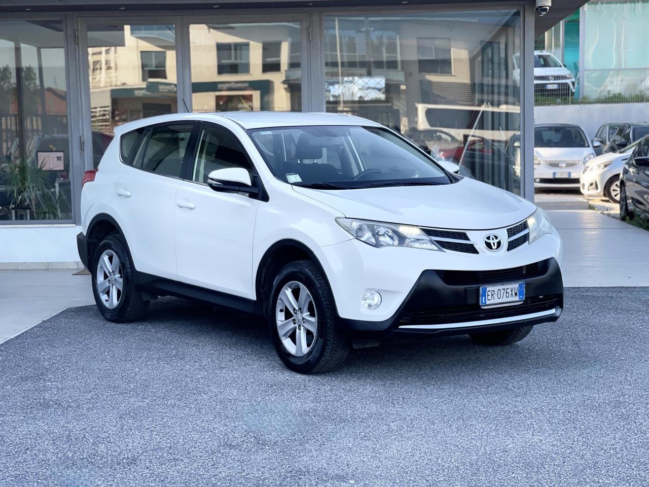 Toyota RAV 4 2.0 Diesel 124CV E5 - 2013