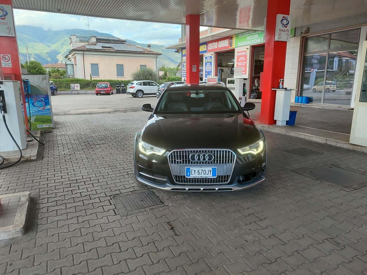 Audi A6 allroad QUATTRO anno 2015 promo