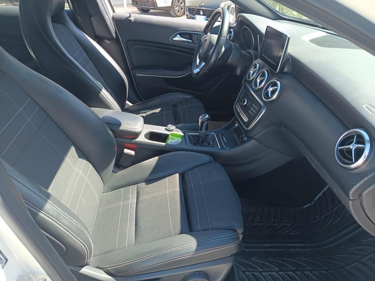 Mercedes-benz A 180 d Premium Tua 160€ al mese