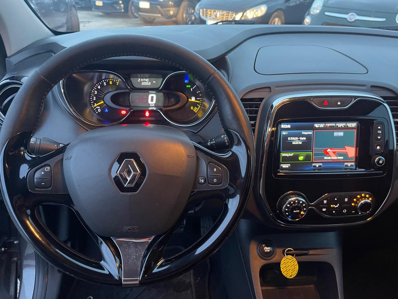 RENAULT CAPTUR 0.9 TCE 90CV R-LINK FULL LED MY14