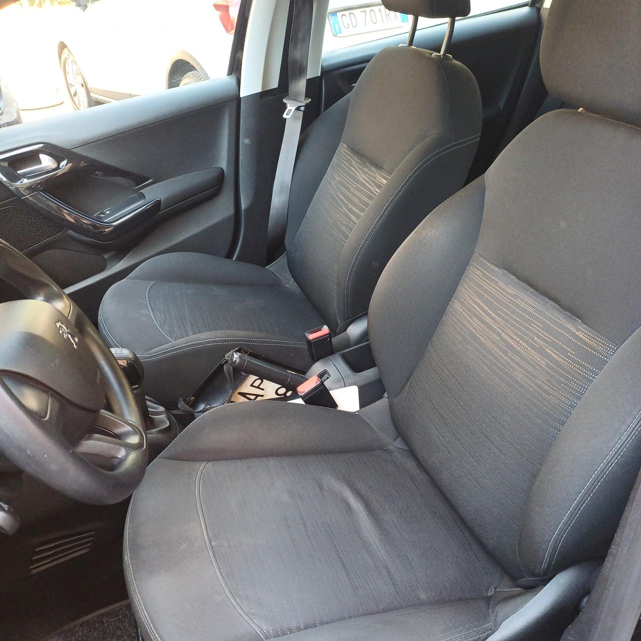 Peugeot 208 1.2 VTi 82 CV 5 porte Active