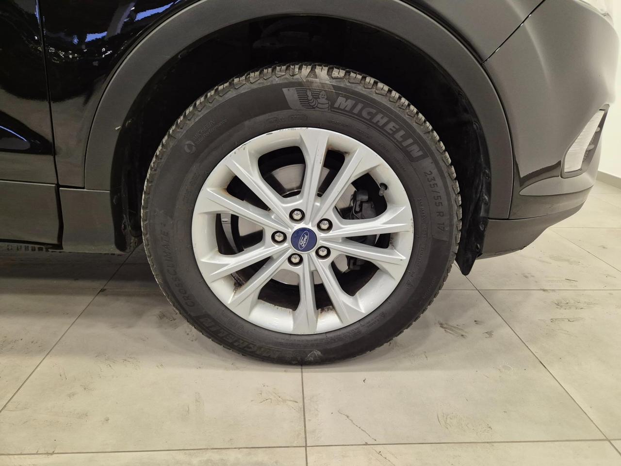 Ford Kuga 1.5 tdci Titanium s&s 2wd 120cv my18 - NEOPATENTATI - Cruise/lim - Sens. Park.