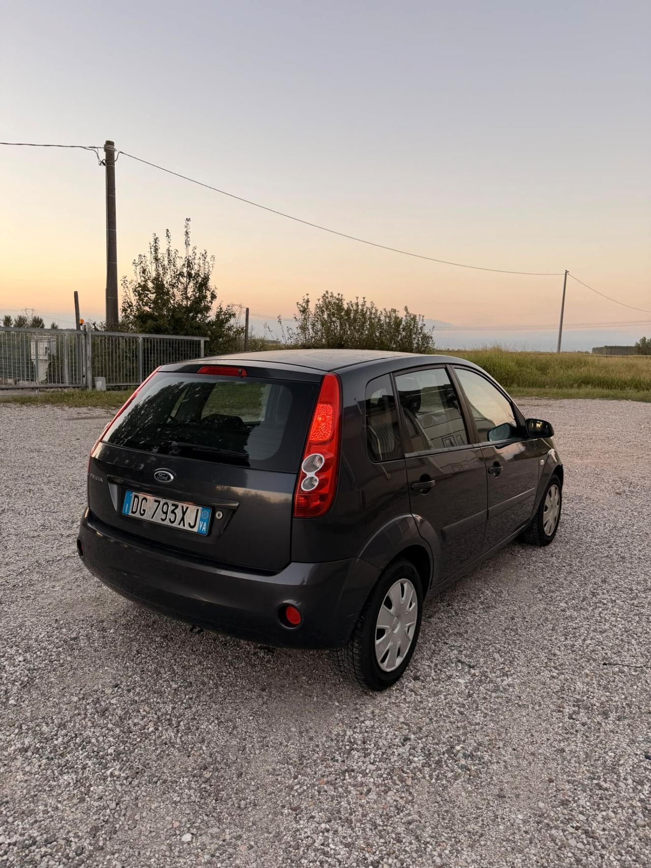 Ford Fiesta 1.2 16V 5p. Ghia