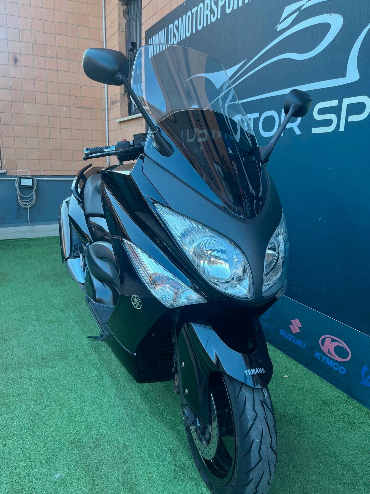 Yamaha TMAX 2011 GARANZIA FINANZIAMENTO