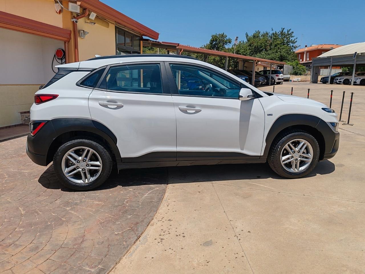 Hyundai Kona 1.6 CRDI Hybrid 48V iMT XTech