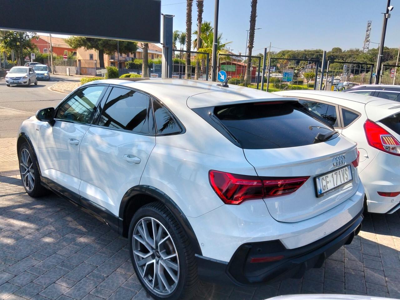Audi Q3 SPB 35 TDI quattro S line edition