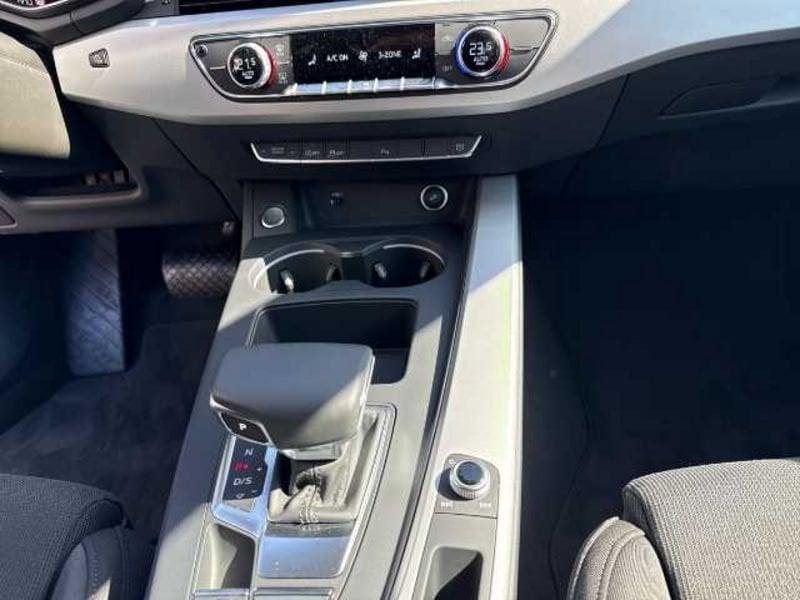 Audi A4 V 2019 Berlina 30 2.0 tdi mhev S line edition 136cv s-tronic