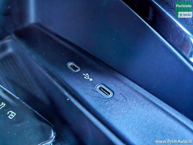 SKODA Octavia 2.0 TDI EVO SCR DSG Wagon Ambition