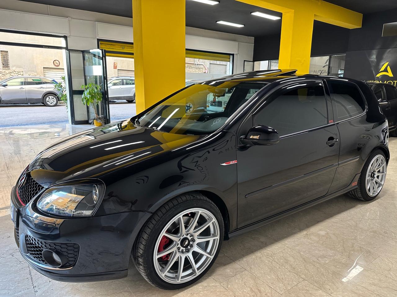 Volkswagen Golf GTI Golf V 2.0 16V FSI 3p. Sportline