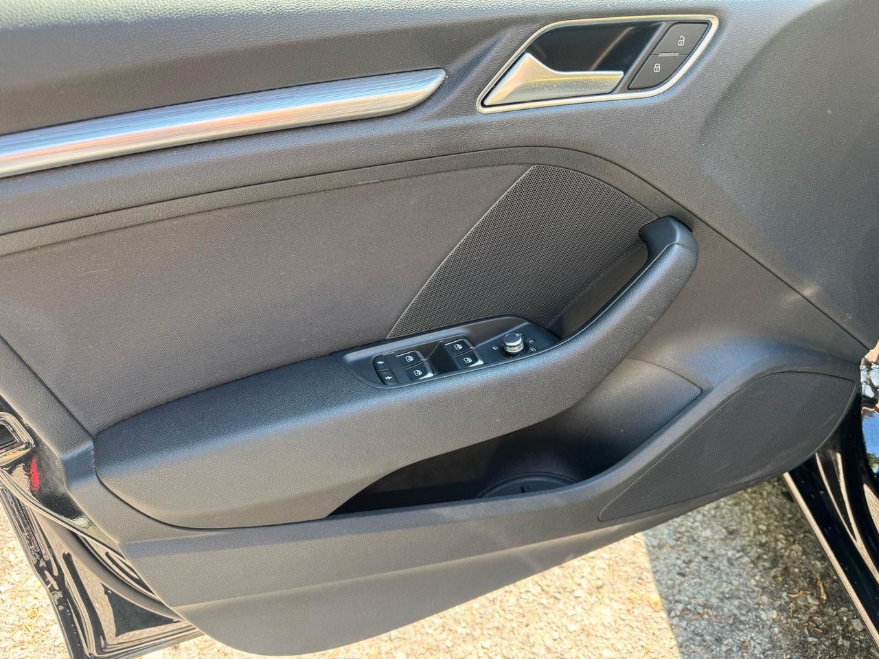 Audi A3 SPB 1.6 TDI Sport 110CV E6 GARANZIA 1 ANNO
