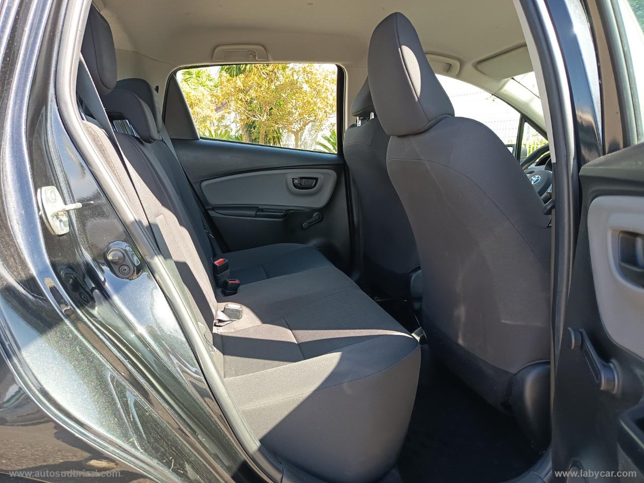 TOYOTA Yaris 1.0 72 CV 5p. Cool SOLO 29.000 KM