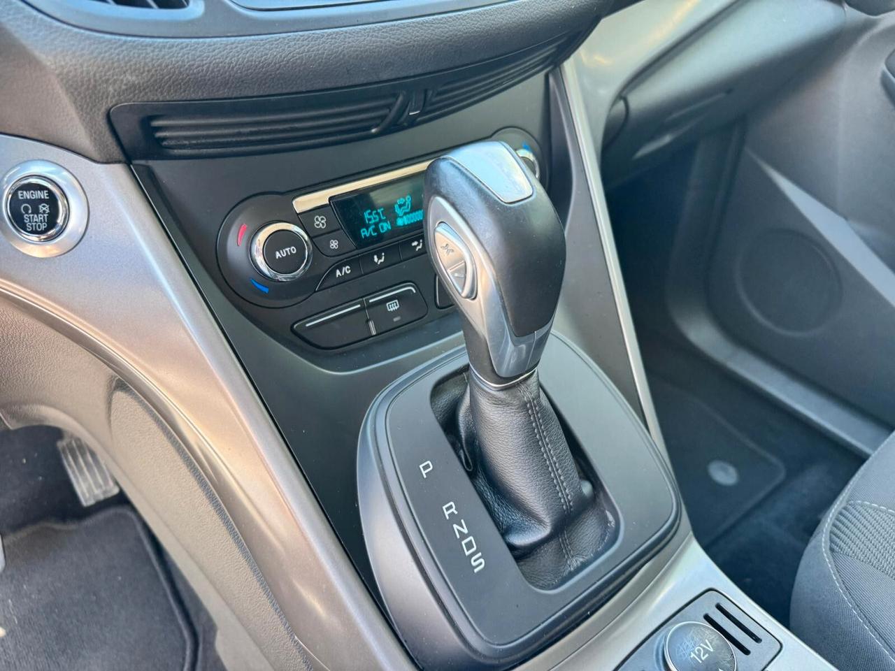 Ford Kuga 2.0 TDCI 150 CV S&S 4WD Powershift Titanium