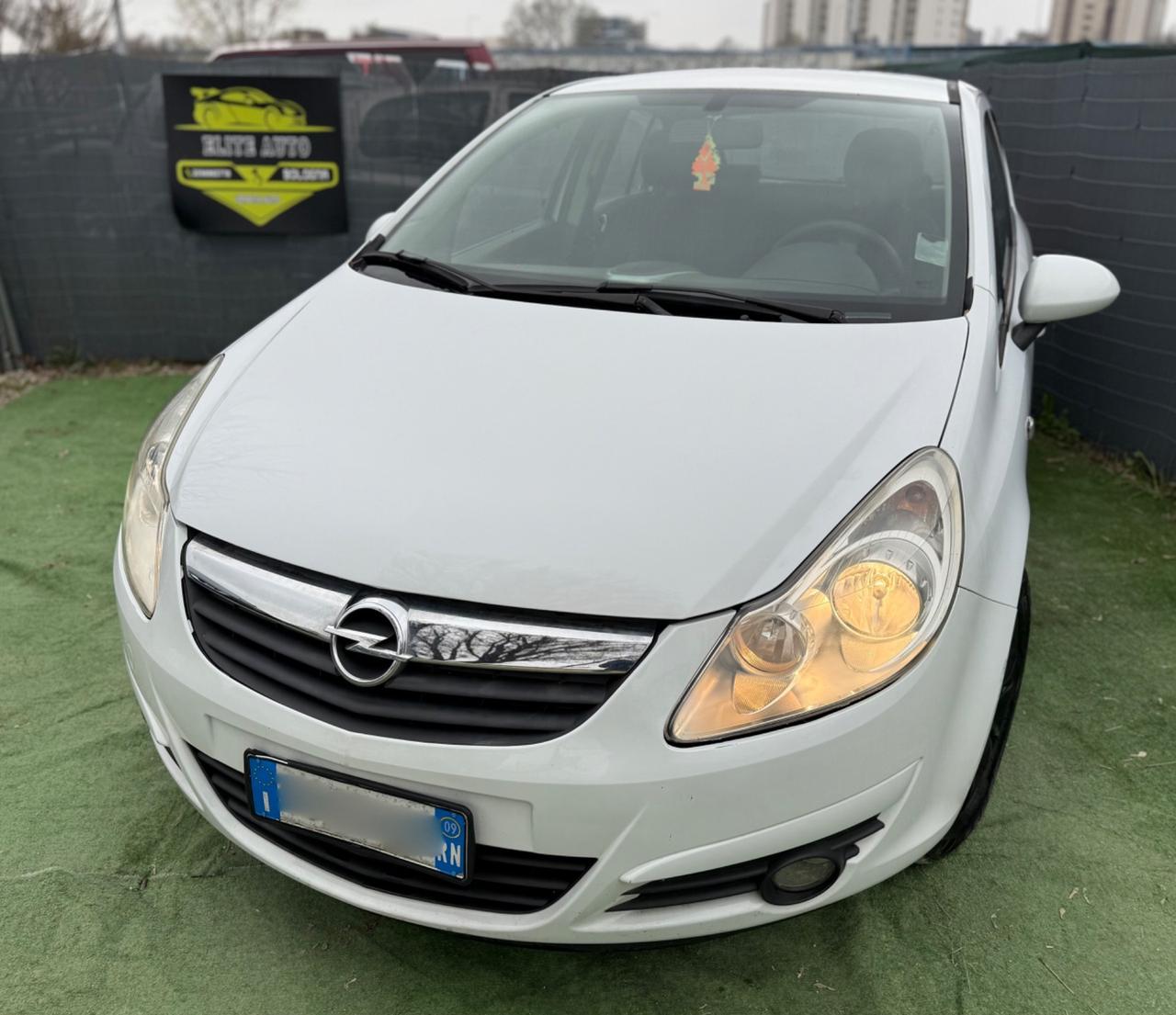 Opel CORSA 1.2 GPL 5 PORTE ENJOY NEOPATENTATI