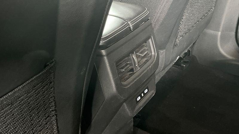 Renault Austral 2023 1.2 E-Tech full hybrid 200cv Techno Auto