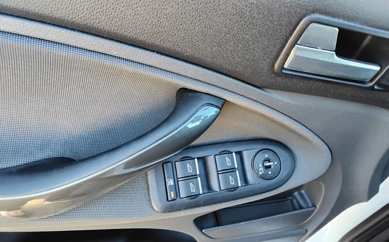 Ford Kuga 2.0 TDCi 163 CV 4WD Titanium DPF