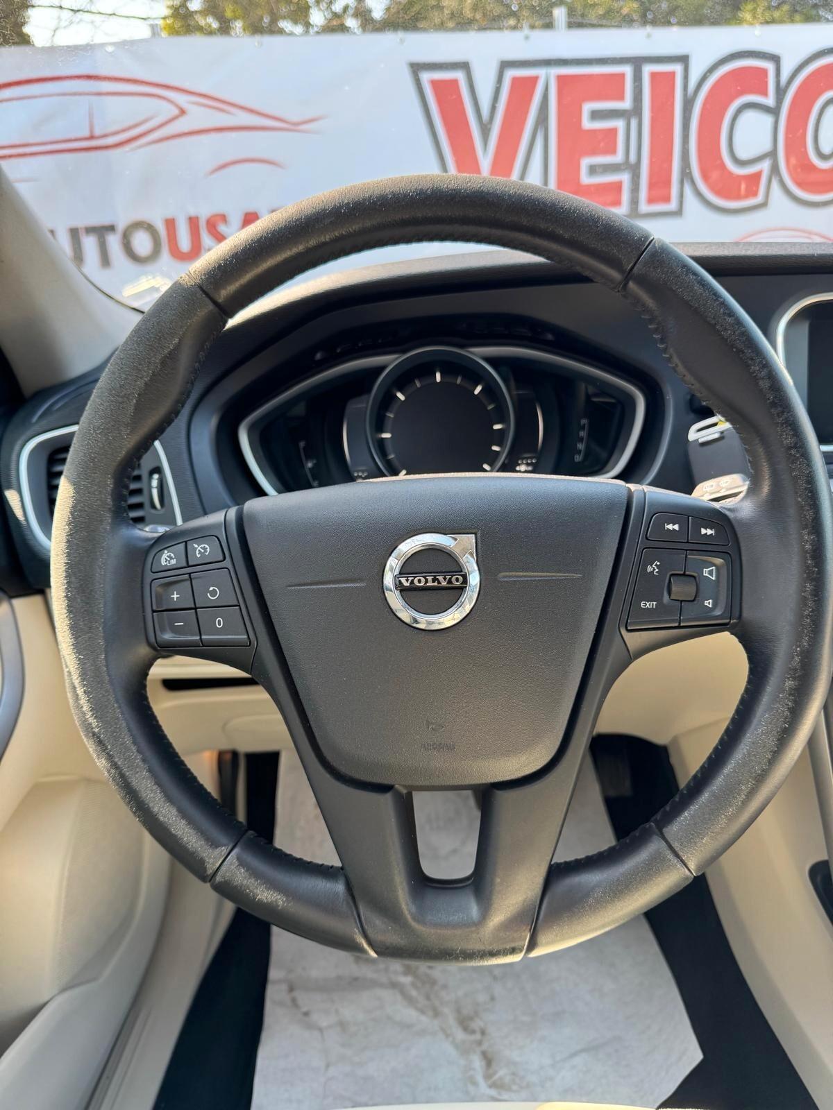 Volvo V40 D2 Geartronic Business