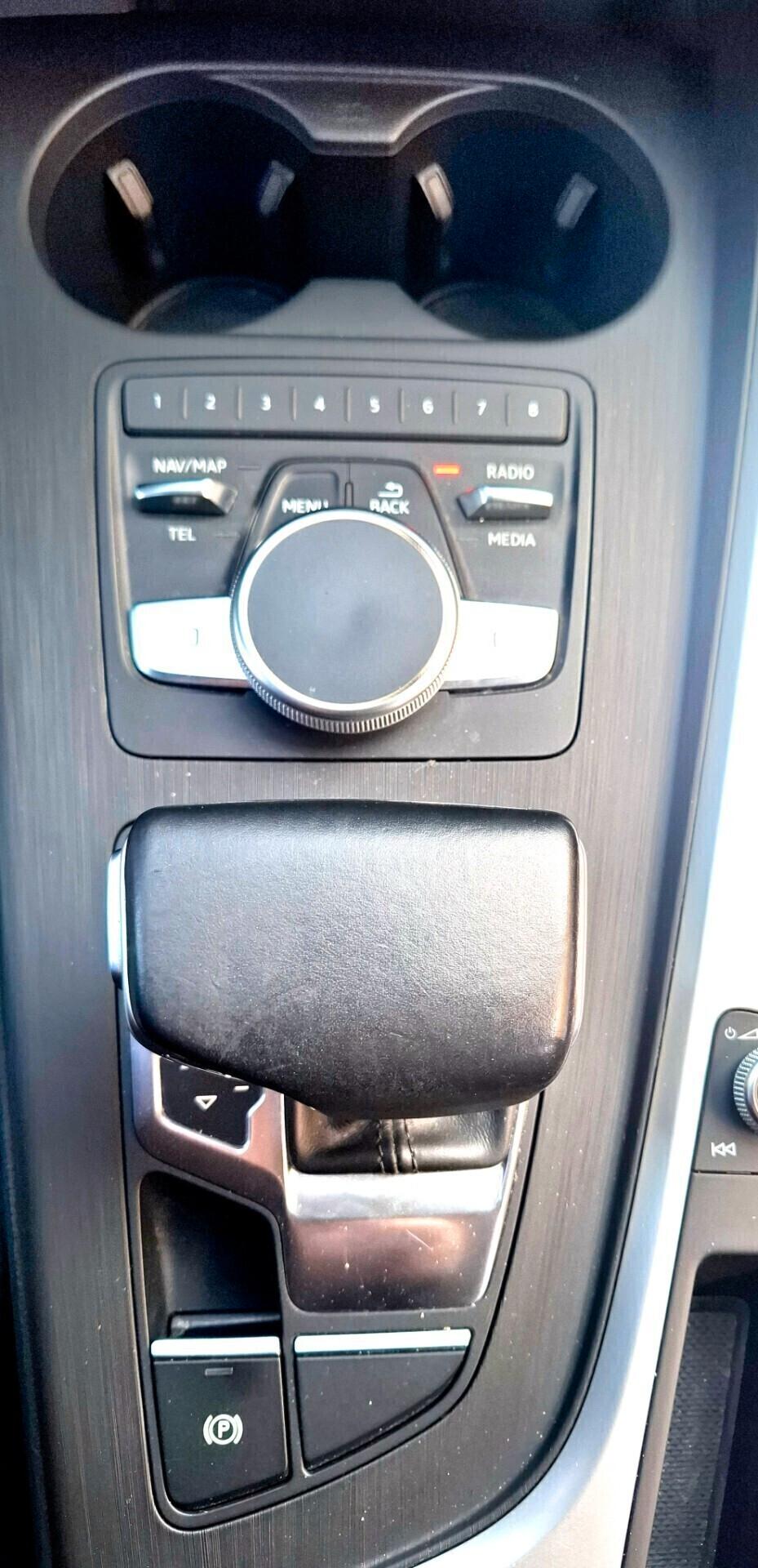 AUDI A4 Avant 2.0 TDI 150 CV ultra S tronic Business Sport