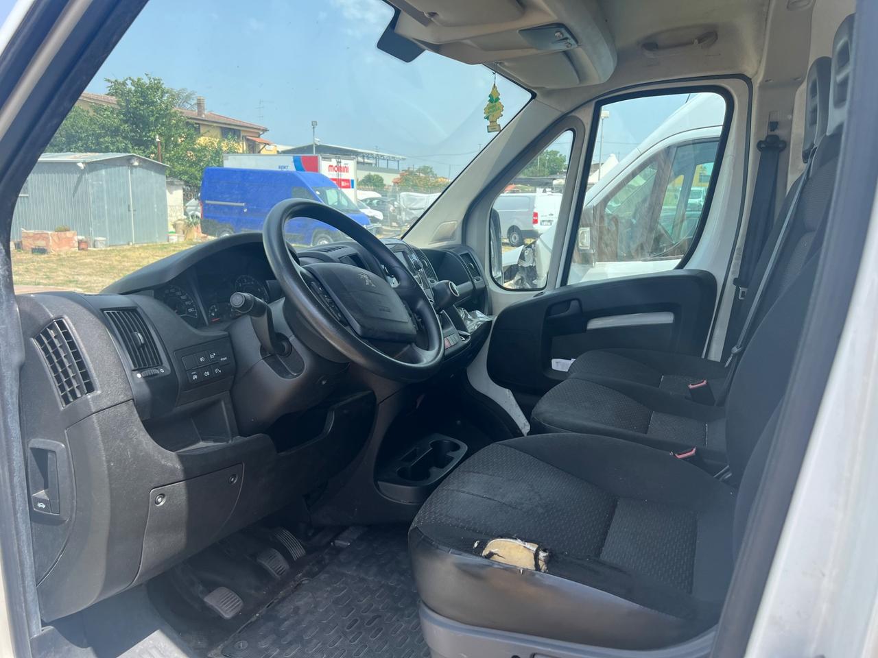 Peugeot Boxer 330 2.2 BlueHDi 140 S&S PC-TM Furgone