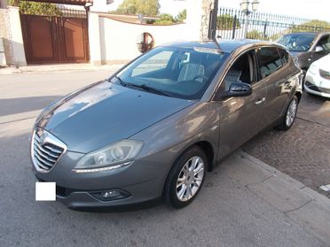 Lancia Delta 1.6 MJT DPF Gold
